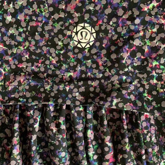 NWT Lululemon Horizon Runner Cape Seawheeze 2019 - Picture 5 of 7